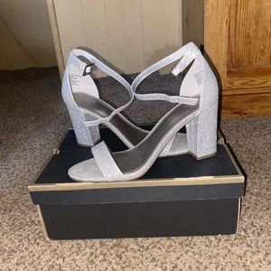Sliver Worthington Heels
